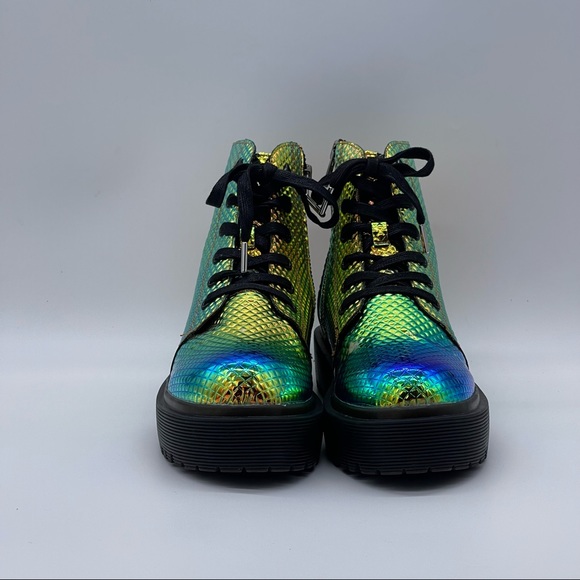 YRU Slayr Reflective Platform Boots. - Picture 2 of 13